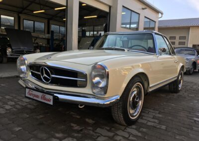 Mercedes W113 280SL 1971