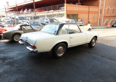 1968 Mercedes 280 SL “pagoda”